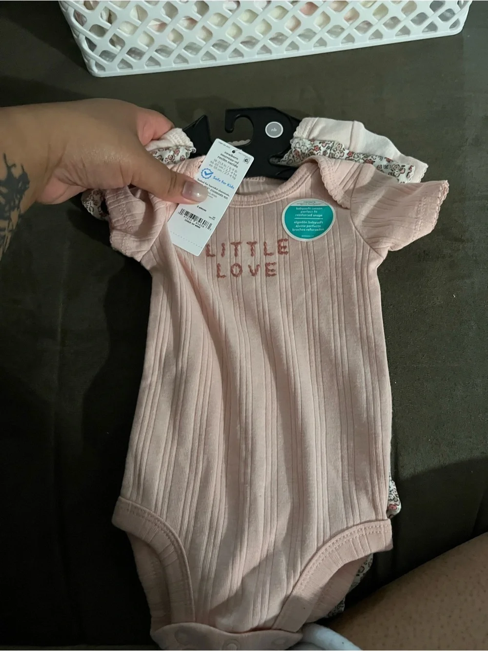 Pink babygirl Newborn to 3M basket